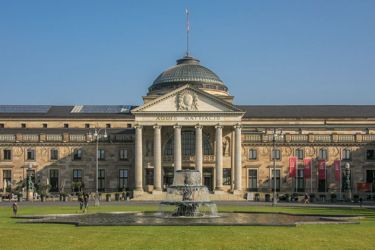 Webdesign Wiesbaden – Kurhaus und Innenstadt der Landeshauptstadt